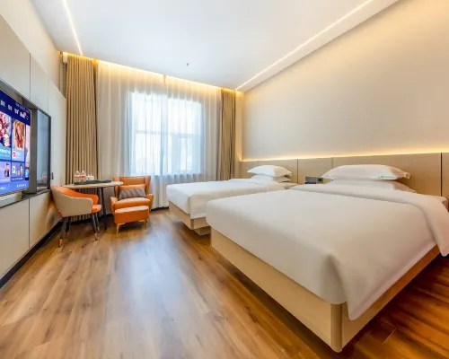 Golmud Fengjin Hotel (Salt Lake Plaza) Hotels in Golmud