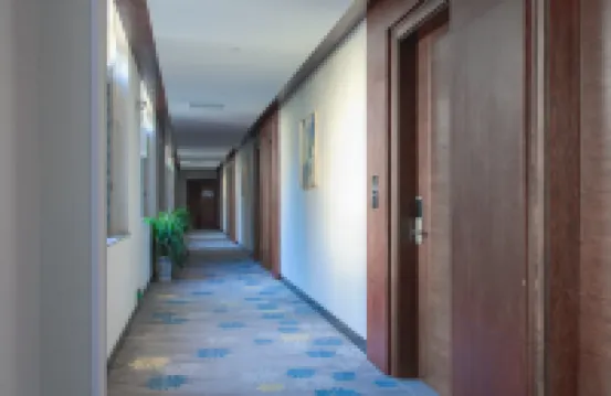 Kaili Xinshishang Hotel