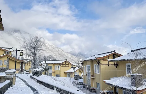 石棉孟獲安閑居民宿