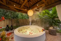 Hongcun Village Tachuan in the Wild · Hot Spring Resort - Hot Springs
