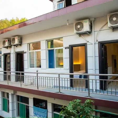 Ji Wenming Hotel