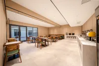 Kash YU Hotel
