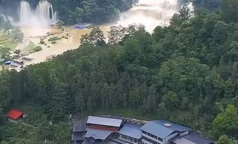 Lingang Hotel