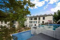 Anji Ruifeng Tea Valley Resort Hotel - Family