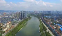 Zhaolong Hotel Lipu