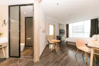 HanTing Premium Hotel (Xining Tangdao Wanda Plaza) - románticos