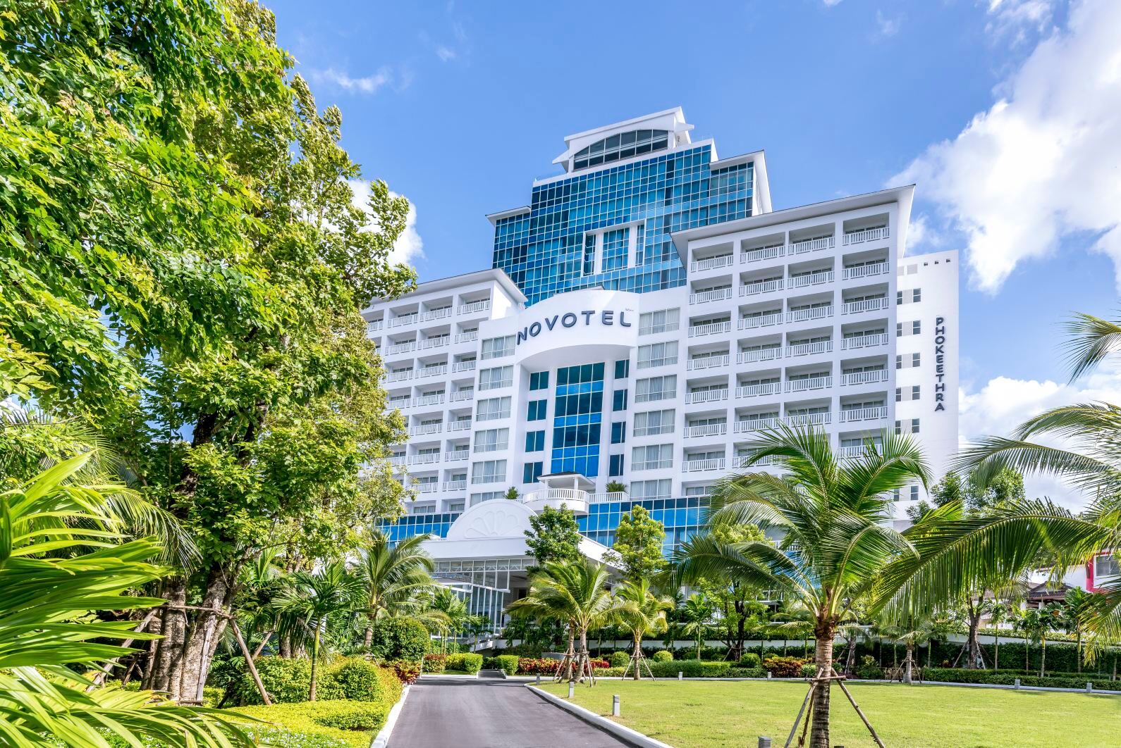 โรงแรมโนโวเทล ภูเก็ต ซิตี้ โภคีธรา(SHA Extra Plus)