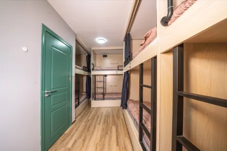 茴家ユースアパートメント（深セン会展センター）