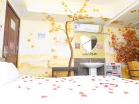 醉爱情侣主题酒店(广州车陂地铁站店) - 浪漫主题房