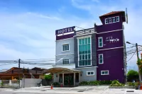 Potato Hotel Hotels in Asam Kumbang