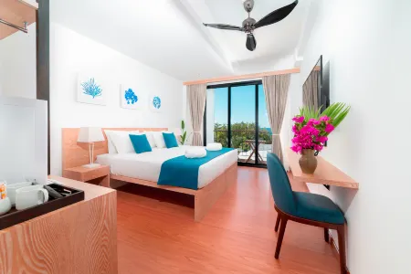 Ranthari Hotel and Spa, Ukulhas Maldives Отели рядом с достопримечательностью «Батала»