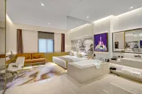 Harbin Central Street Huate Hotel (Sofia Church)