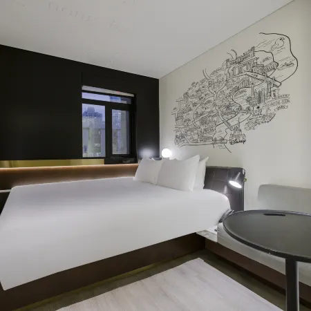 Berman Hotel Shanghai Lujiazui Oriental Pearl Branch
