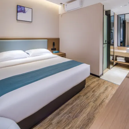 Giri Hotel
