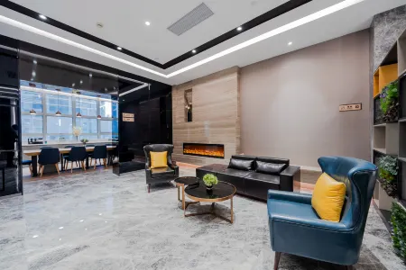 Homeinn Selected Hotel (Shanghai Bund City God Temple) Отели рядом с достопримечательностью «Shanghai Confucian Temple»