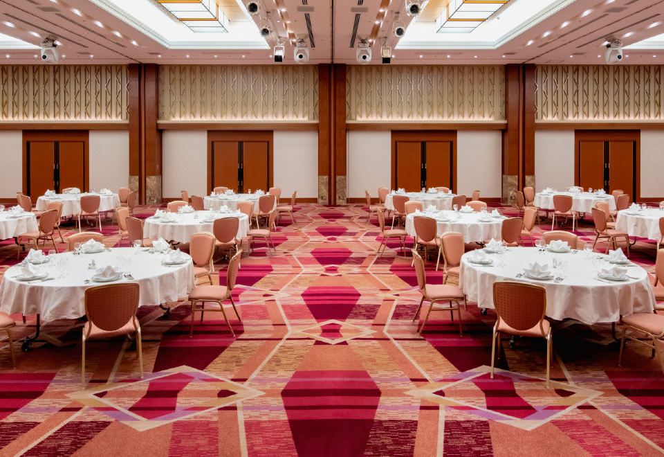 3. 아키타 캐슬 호..