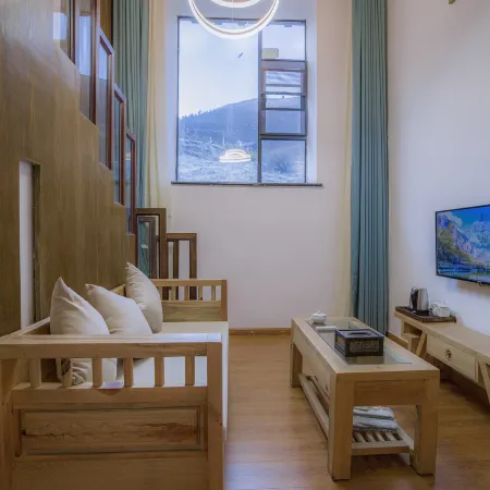 Adventure Yunsantai | Cloud Encounter Oxygen Snow Mountain View Luxury Lodging (Daocheng Yading)