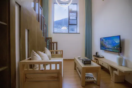 Adventure Yunsantai | Cloud Encounter Oxygen Snow Mountain View Luxury Lodging (Daocheng Yading) Отели в г. Даочжен