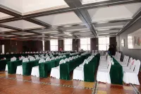 Baotou Huayu Hotel (Moorcheng Branch Of East Railway Station) - جاكوزي