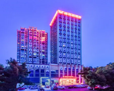Vienna Hotel Hejiang Yangtze River Bridge Hoteles en Hejiang