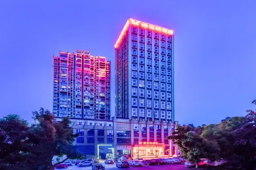 Vienna Hotel Hejiang Yangtze River Bridge Hotels in Hejiang