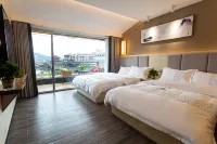 Zhenyuan flower garden Riverview Hotel