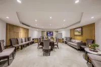 7Days Inn Hotel (Huaying Liantai International) - 2-Star