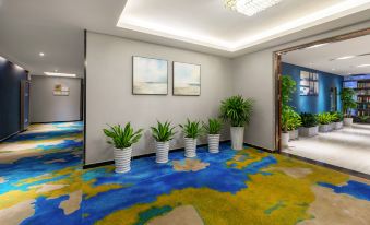 Yunya Hotel (Shenzhen Dalang Commercial Center Yuanfen Subway Station)