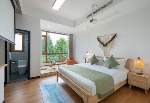 花筑·婺源溪江堤上民宿（县中心店）外景图