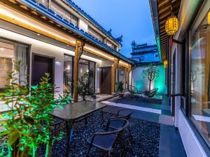 Hongcun miajing lane, designer's art house