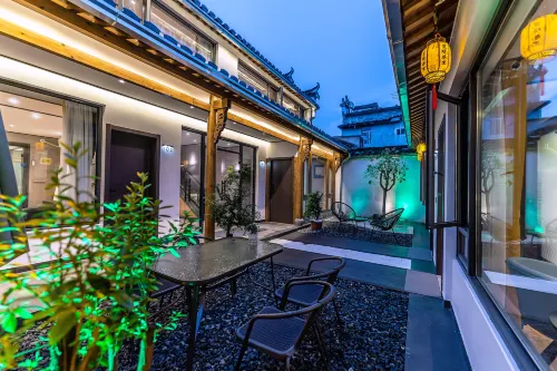 Hongcun miajing lane, designer's art house