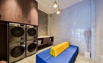 7 Days Inn (Lijiang Old Town The Grand Water Wheel Airport Shuttle Bus Stop) - Housity