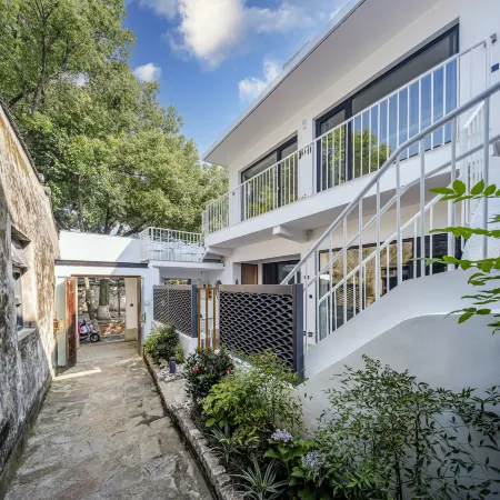 Tongli Puyuan · Riverside Courtyard Homestay (Tongli Ancient Town)