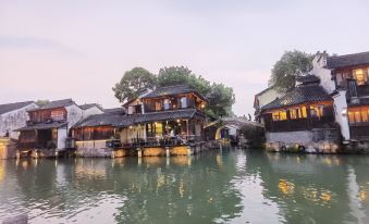 Wuzhen Muxin Courtyard Inn