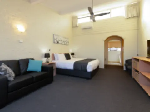 Barclay Motor Inn Hotels in Devonport