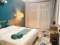 Meisu Light Luxury Hotel - parkir