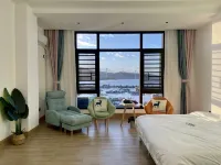 Mountain and Guesthouse