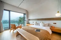 FengQiaoYebo Boutique Homestay Hotels near Yingxi Hall
