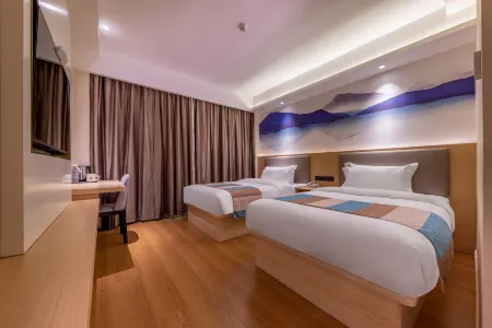 VX Hotel (Xiamen University Huandao Road)