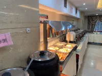 柏曼飯店（大冶青龍山公園釣魚島店） - 早餐
