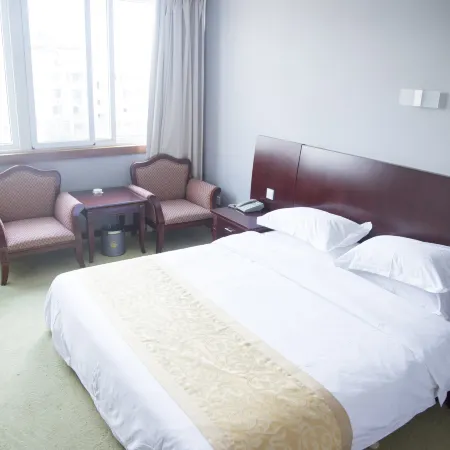 Zichen Hotel