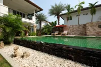 Standard Villa Hotel a Distretto di Saraphi