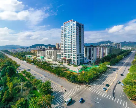 Yiyuan Yuan Tai Blue Horizon Jun Hua Hotel Hotels in Yiyuan
