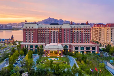 DoubleTree by Hilton Qingdao Oriental Movie Metropolis