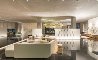 Atour S Hotel(Shanghai World Expo Lujiaizui Riverside Center)