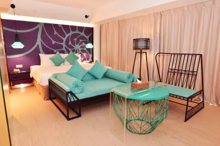 Hue Hotels and Resorts Boracay Managed by HII