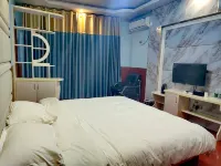 Huitong HongFaShangWu Hotel - parking