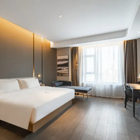 Atour Hotel Chifeng Hongshan Wanda Plaza Sports Center