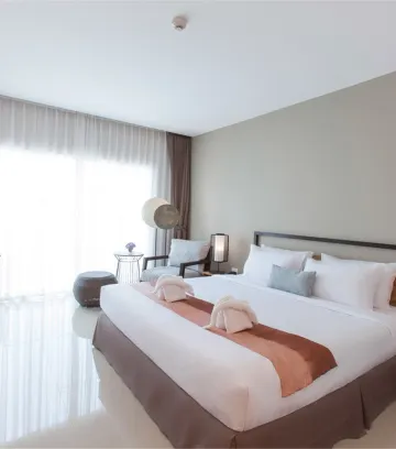 ห้องซูพรีม เตียงใหญ่ 1 เตียง กับระเบียง