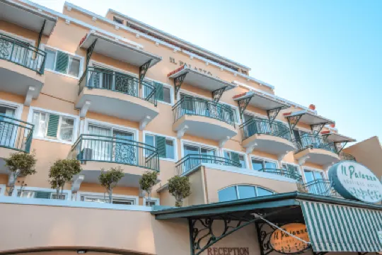 廣場精品公寓Il